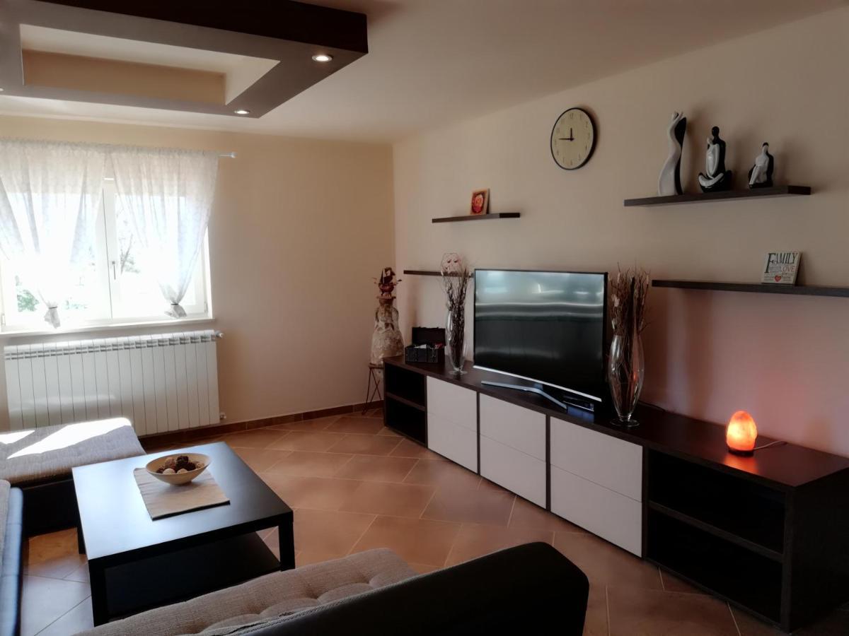 Apartman Nikola Διαμέρισμα Ladrovici Εξωτερικό φωτογραφία